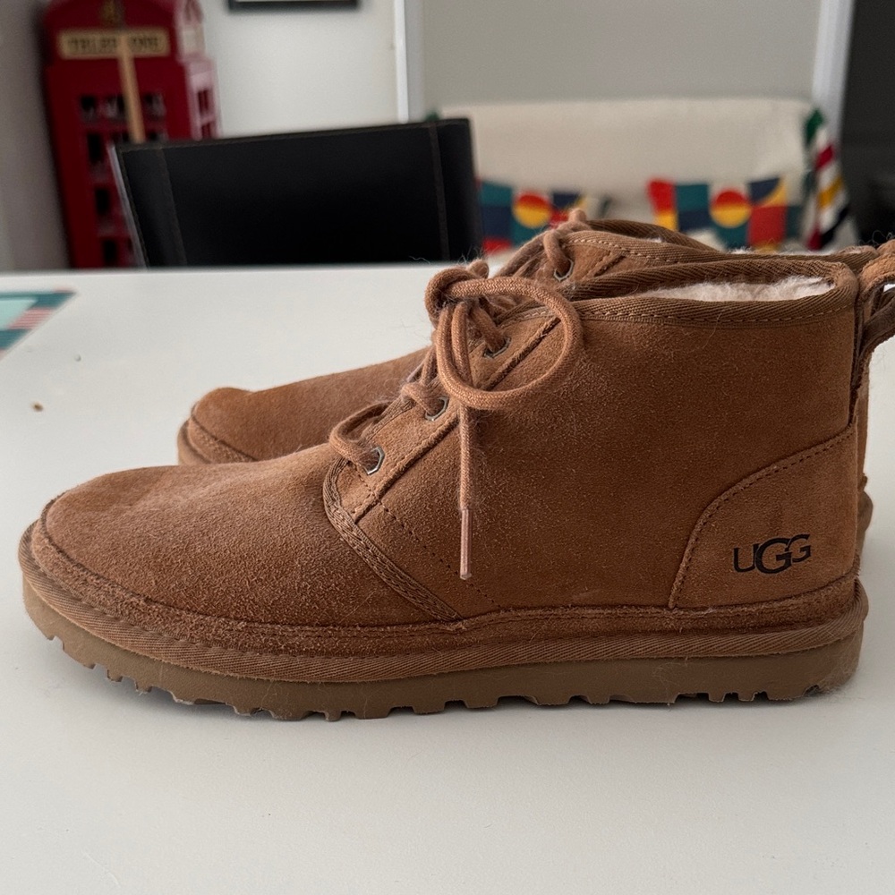 UGG Chestnut Lace-Up Boots